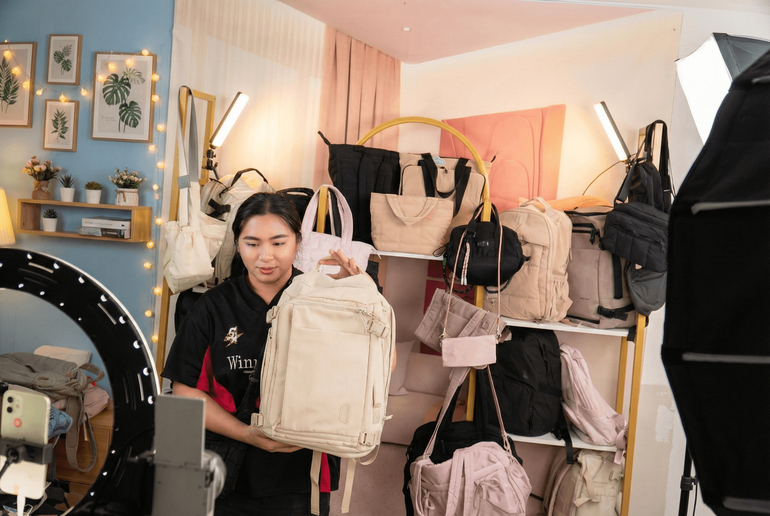 การปฏิบัติการไลฟ์สตรีม